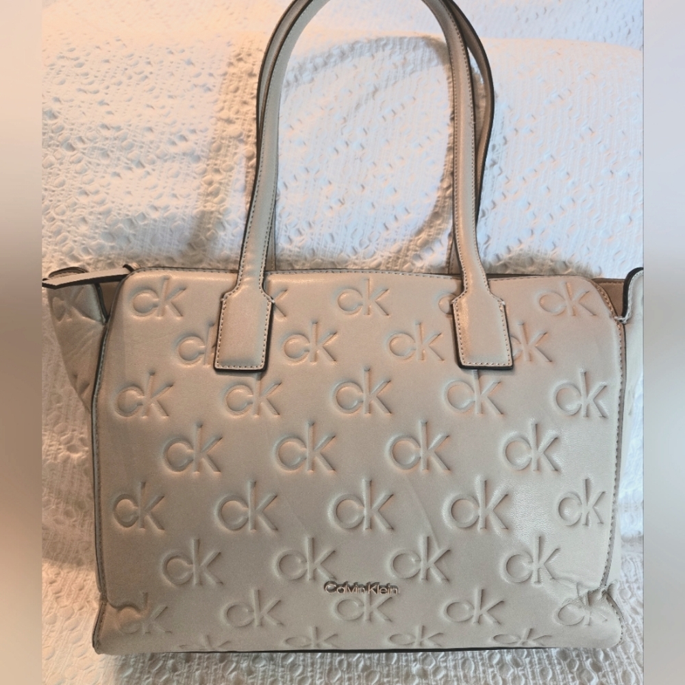 Calvin Klein Tote